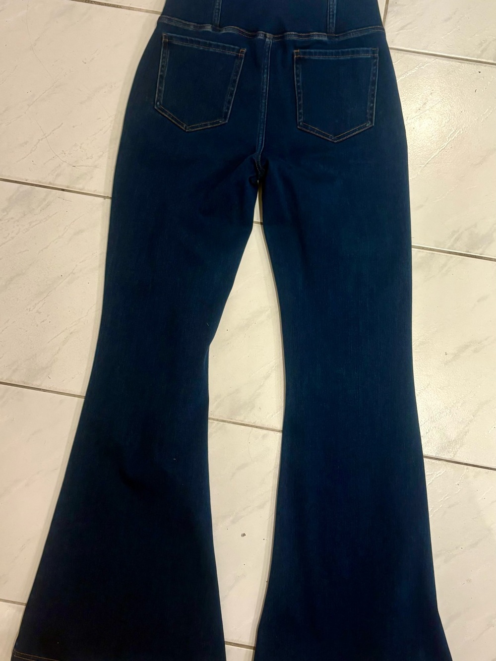 HALARA Dark Blue High-Rise Flare Jeans